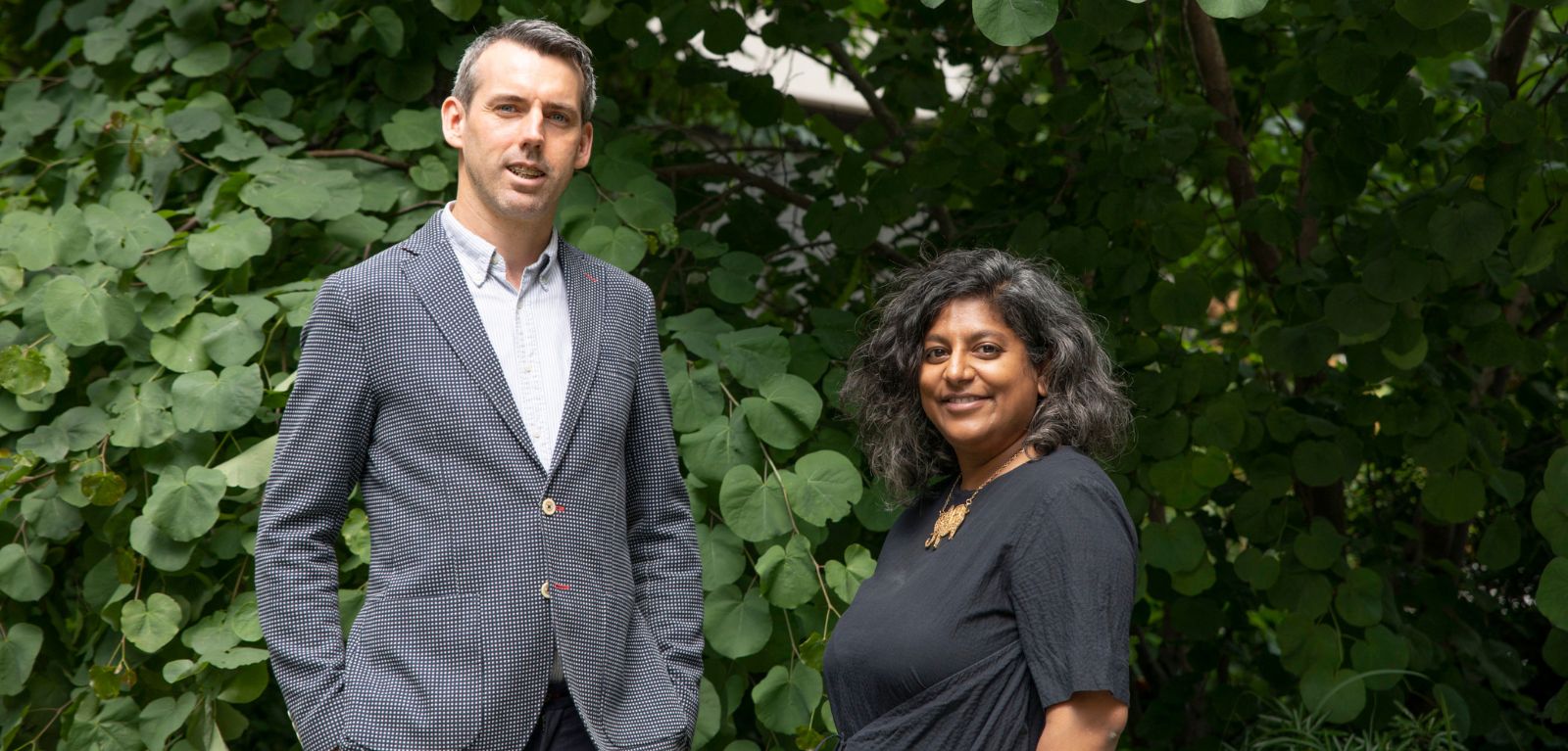Queen's graduates Mike and his wife Jewlsey